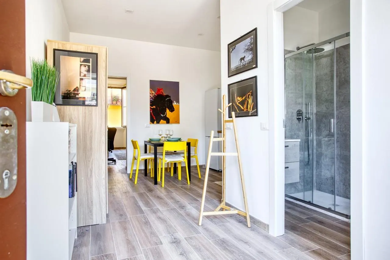 Apartmán Joivy Bright Flat Near Sforzesco Castle Milán
