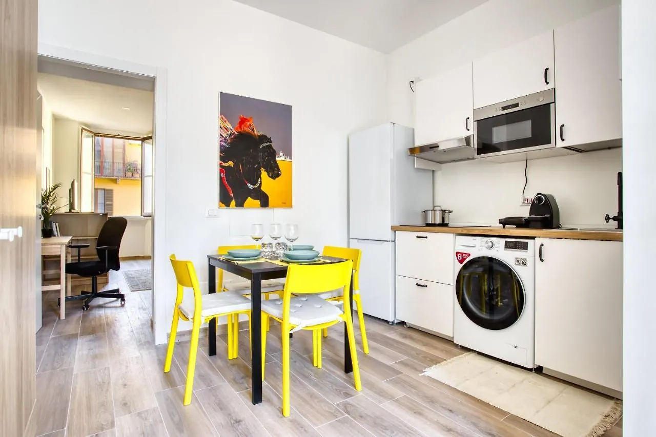 Apartmán Joivy Bright Flat Near Sforzesco Castle Milán