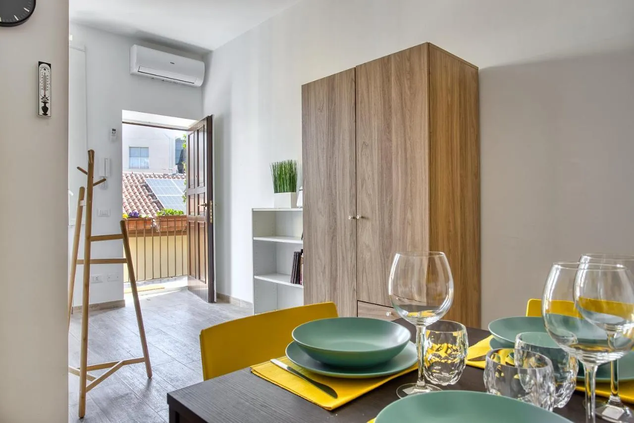 Apartmán Joivy Bright Flat Near Sforzesco Castle Milán